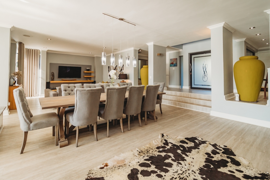 4 Bedroom Property for Sale in Herolds Bay Western Cape